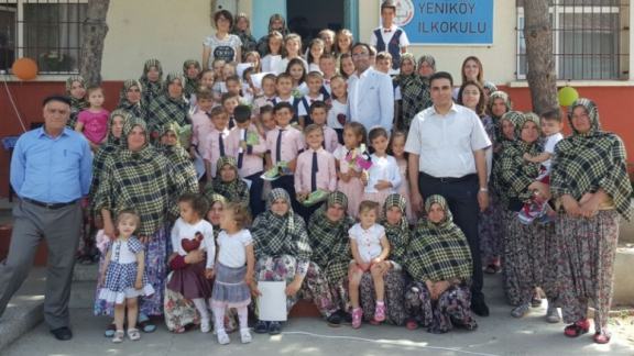 Yeniköy İlkokulu Karne Töreni 