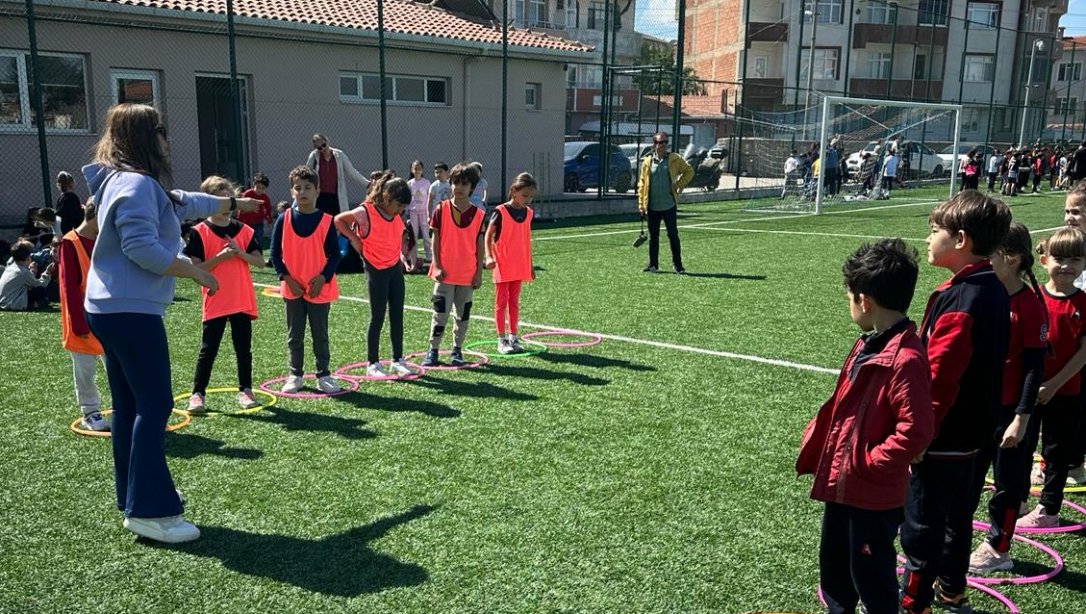 GELENEKSEL ÇOCUK OYUNLARI ŞENLİĞİ